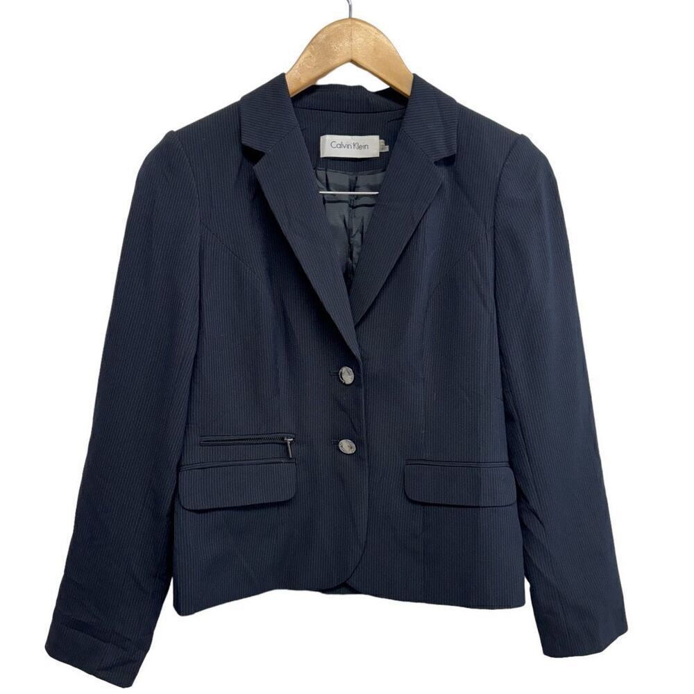 Calvin Klein Blazer Size 4P Office Two Button in Navy‎ Front Pocket